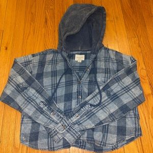 Cropped hooded flannel